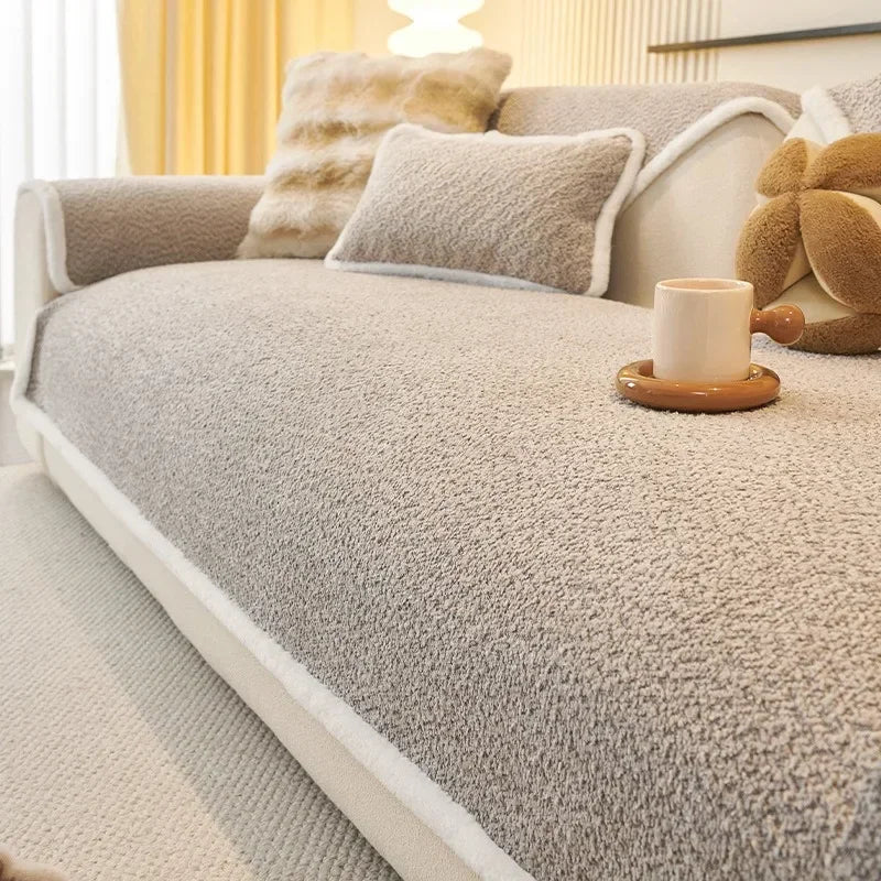 Scratch-Resistant Couch Cover